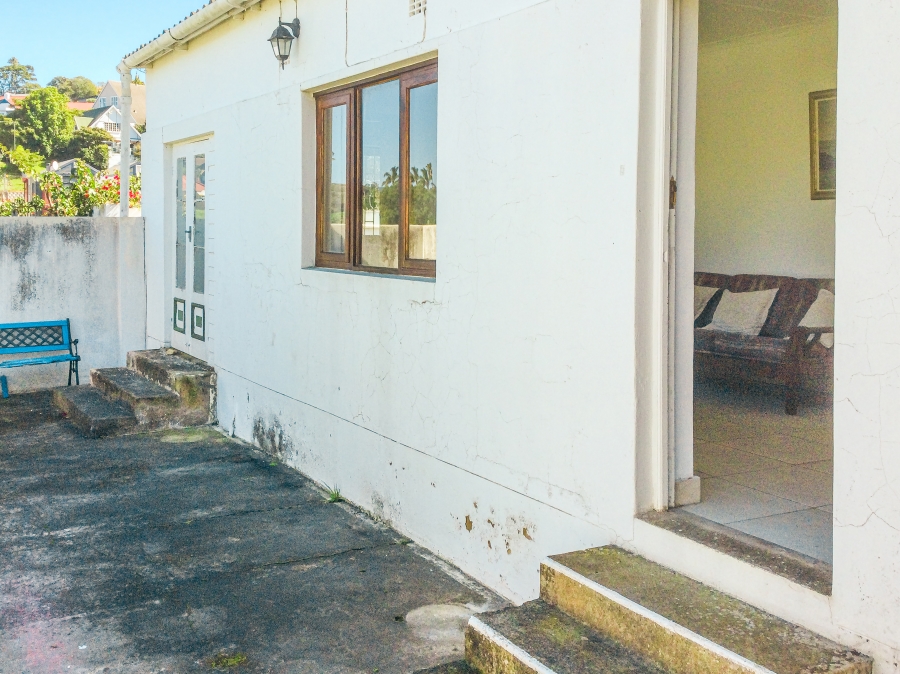 2 Bedroom Property for Sale in Knysna Central Western Cape